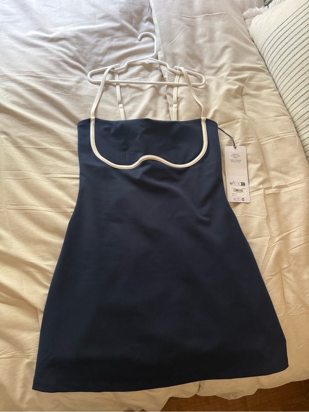 ALO Yoga Navy/Ivory Airbrush Streamlined Dress